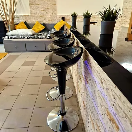 شقة Design - Center *
